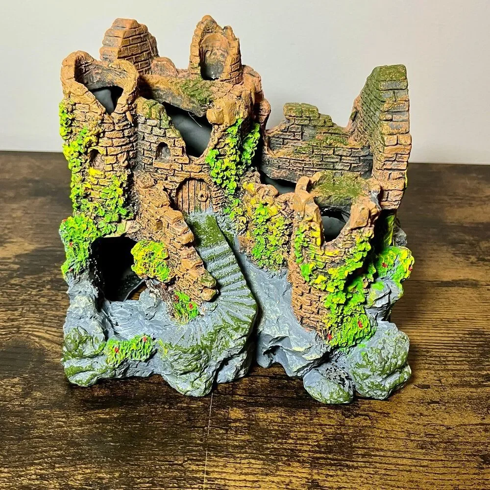 Large Aquarium Castle Ornament Fish Reptile Tank Hide Cave Resin Decor